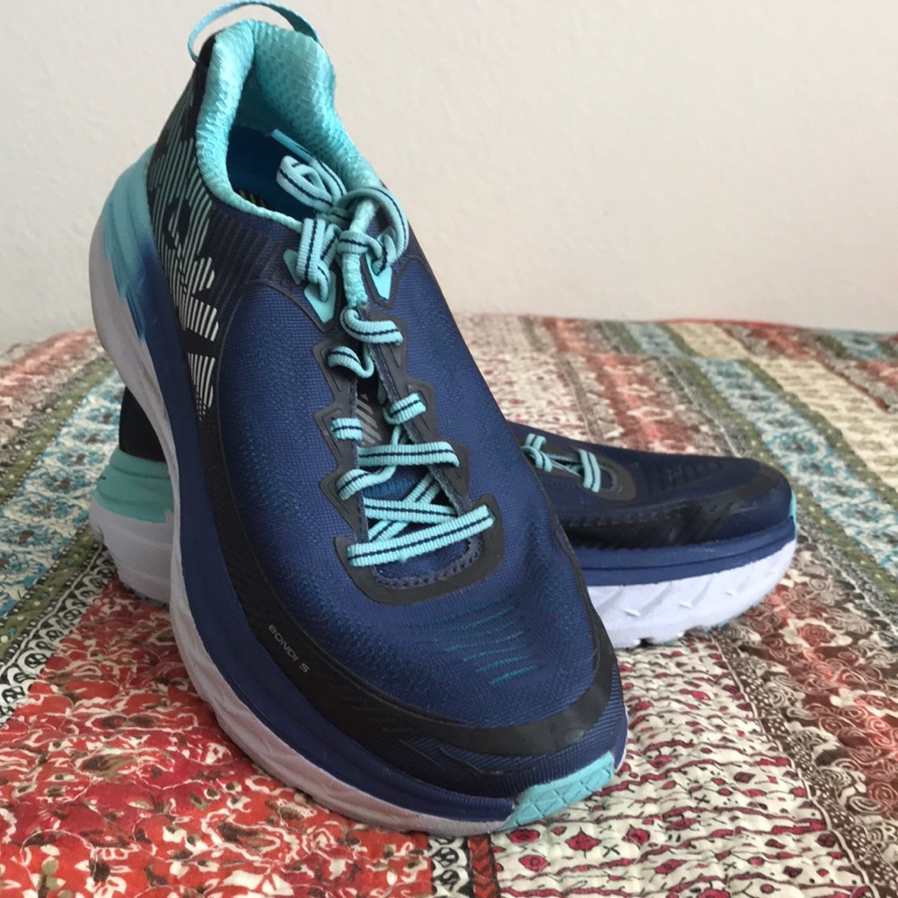 Women’s Hoka One One Bondi 5